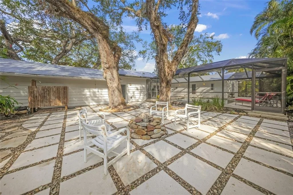 Photo of 3331 OLD OAK DRIVE