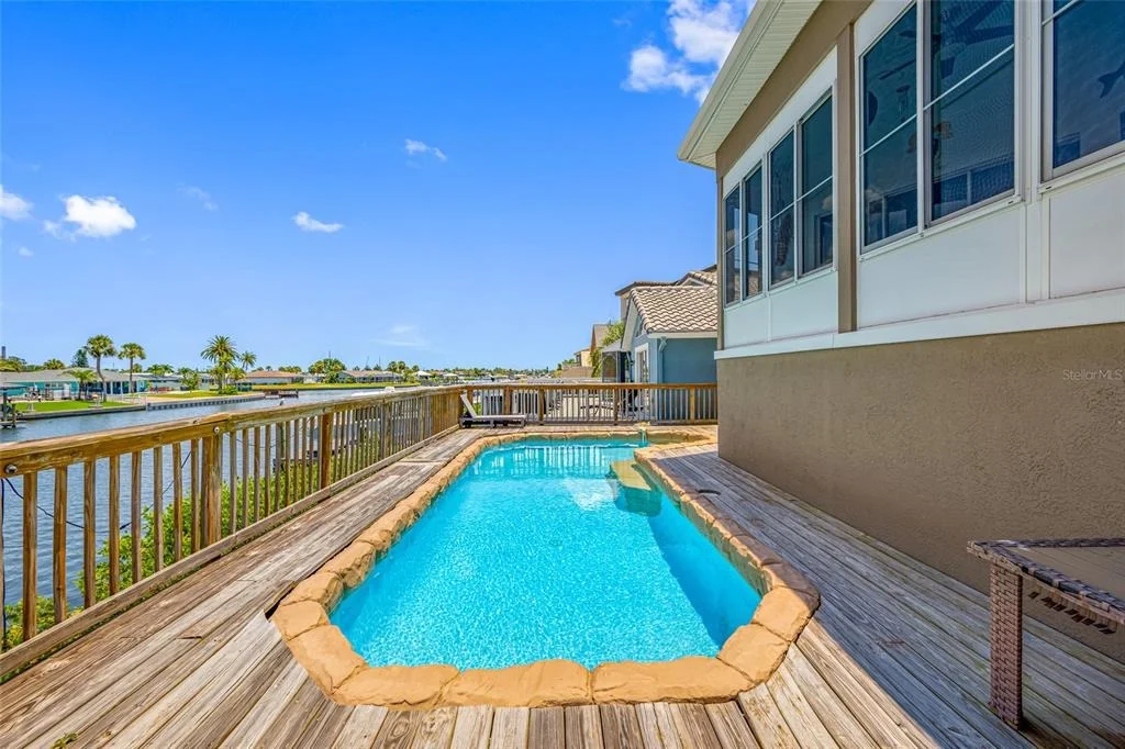 Photo of 861 SYMPHONY ISLES BOULEVARD
