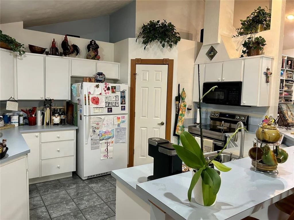 Photo of 55730 HOLIDAY  CIRCLE
