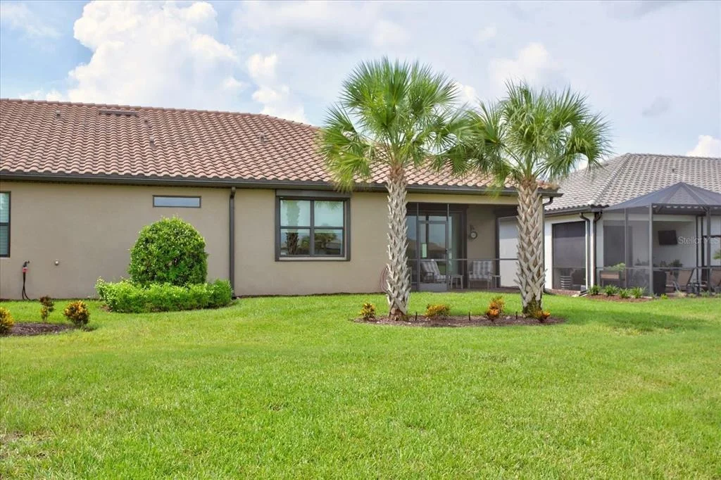 Photo of 7653 SUMMERLAND COVE