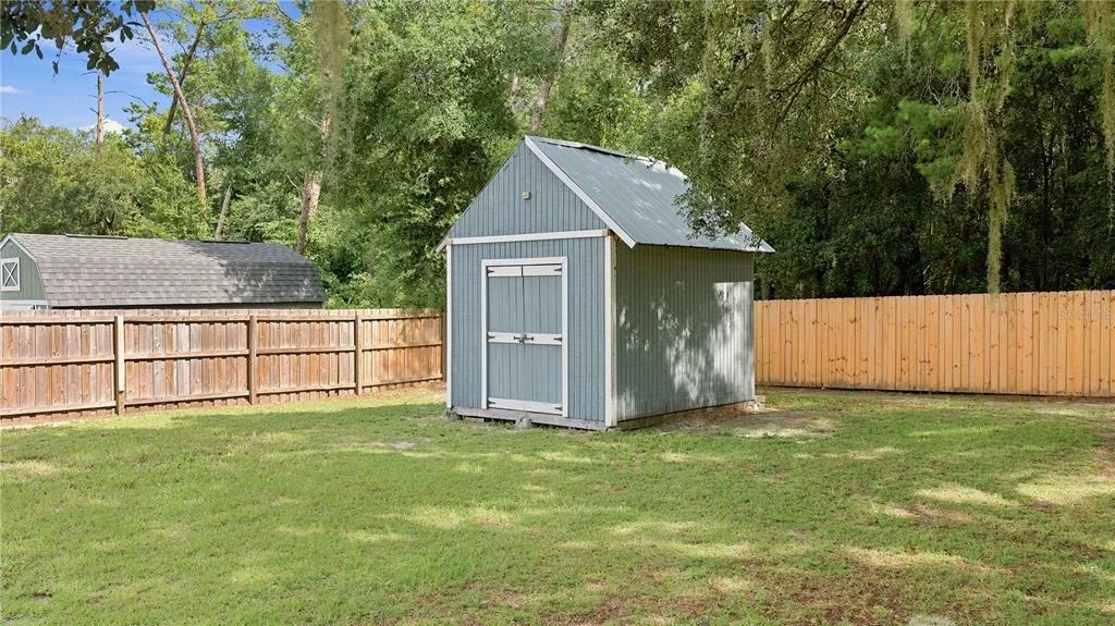 Photo of 122 SE 70TH CIRCLE