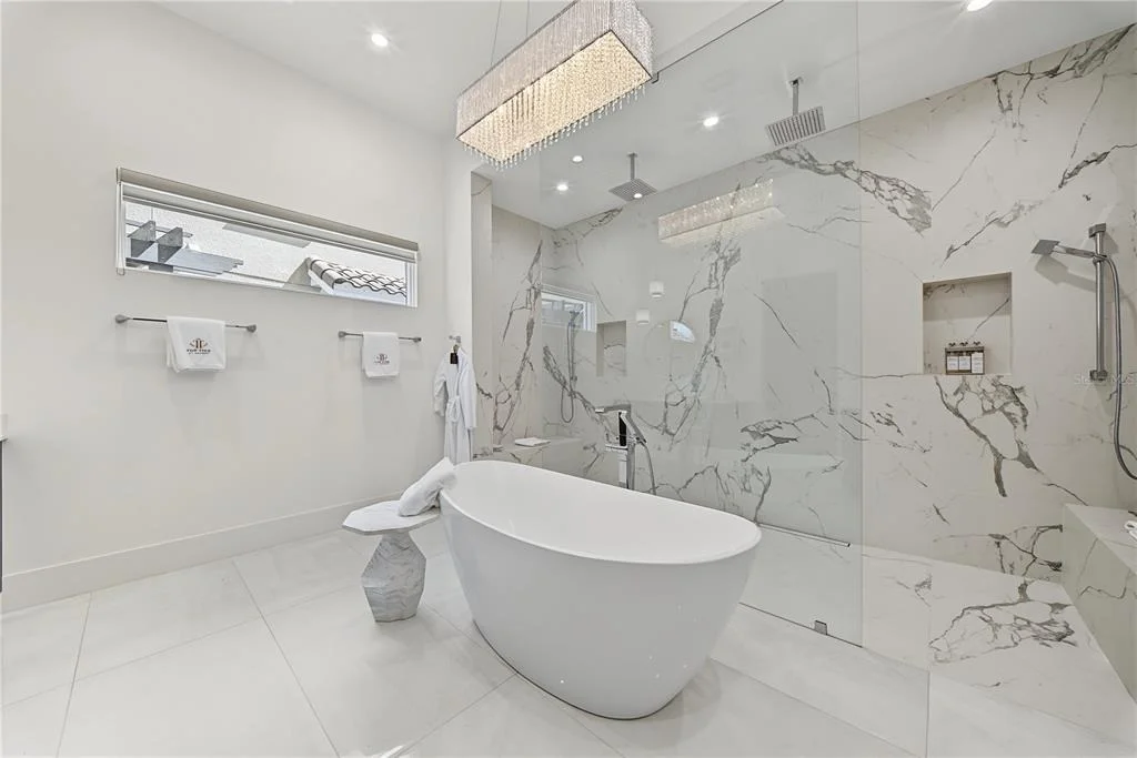 Photo of 900 GOLDEN BEAR DRIVE