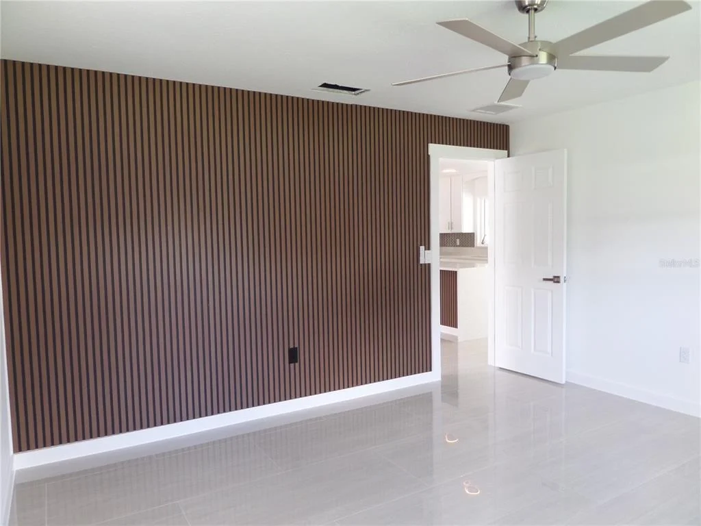 Photo of 4925 SILK OAK DRIVE