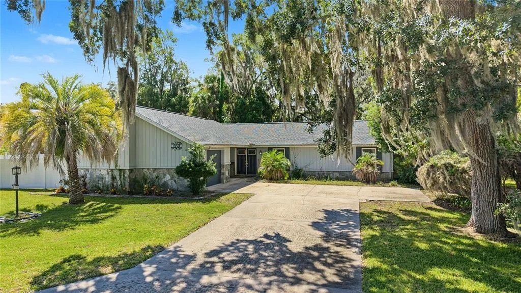 Photo of 260 SE 16TH TERRACE