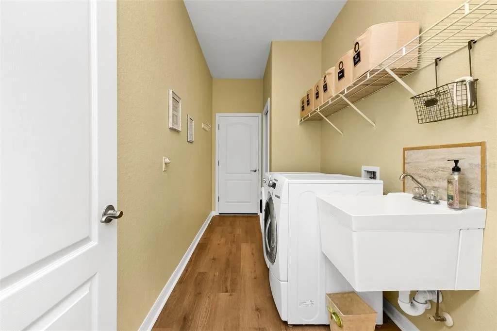 Photo of 11360 DANCING RIVER DRIVE