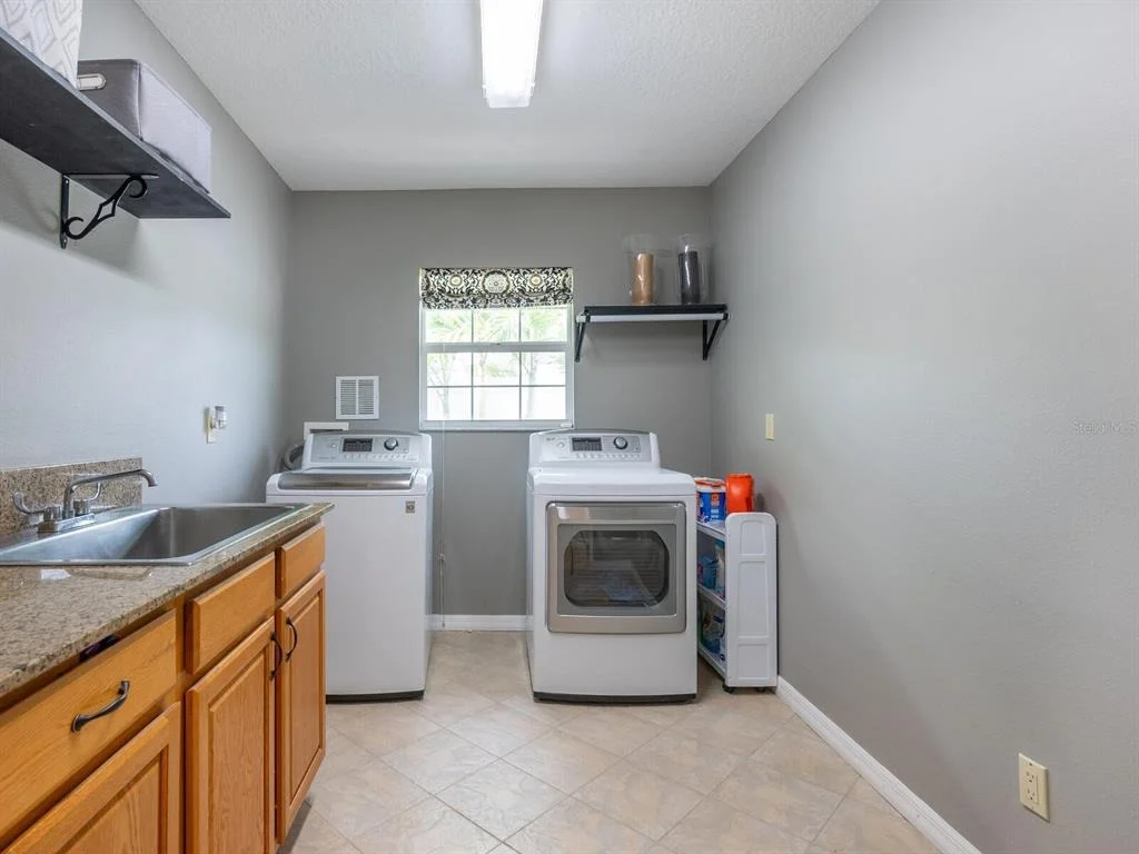 Photo of 221 LYCHEE ROAD
