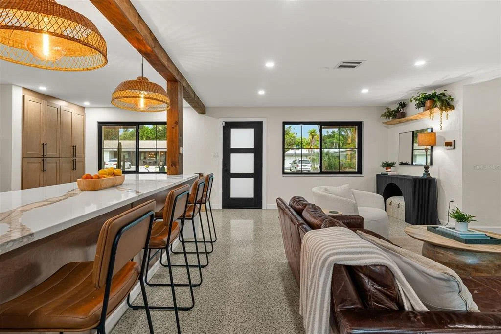 Photo of 2410 VALENCIA DRIVE