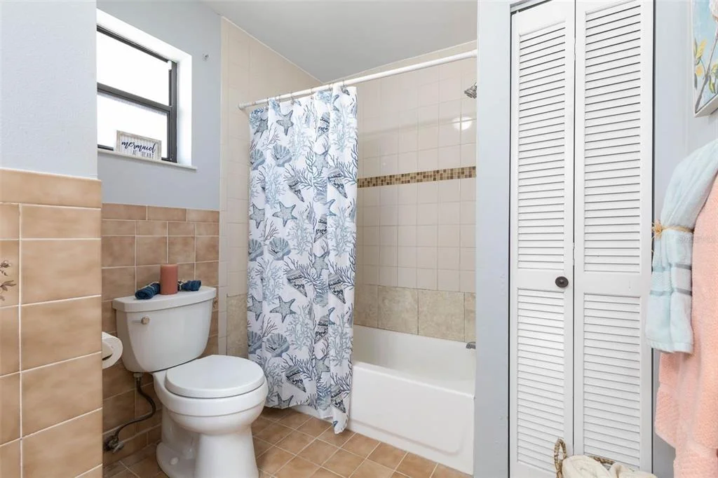 Photo of 2260 JOHN ANDERSON DRIVE