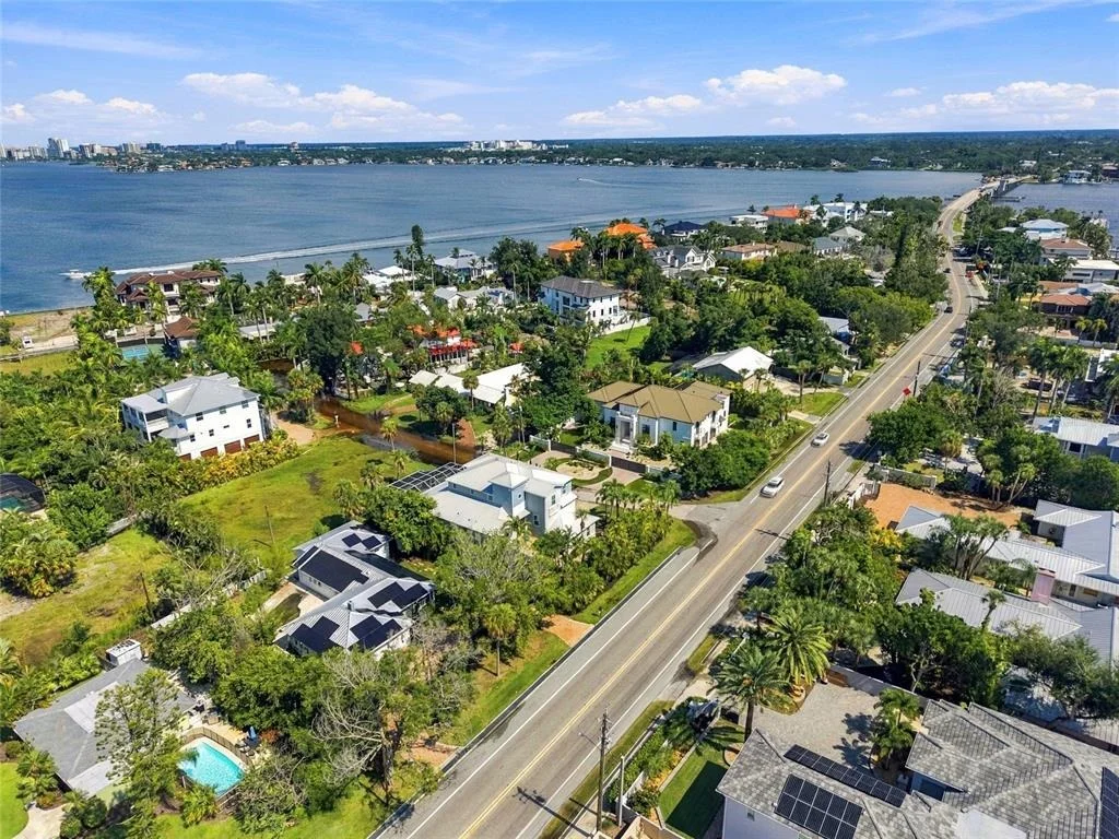 Photo of 617 SIESTA DRIVE