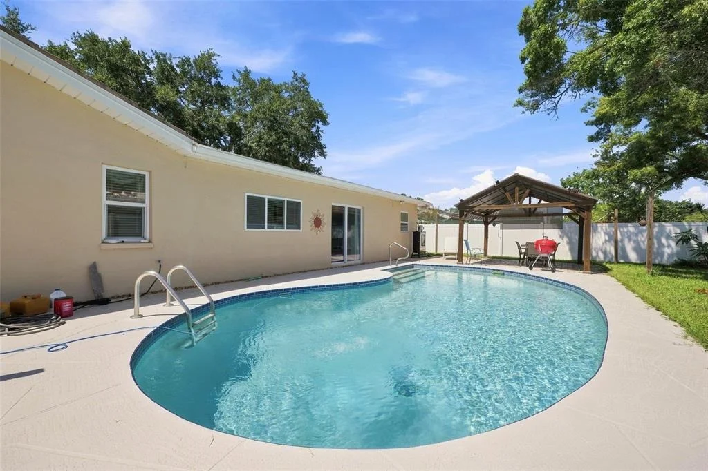Photo of 2069 KINGFISHER DRIVE