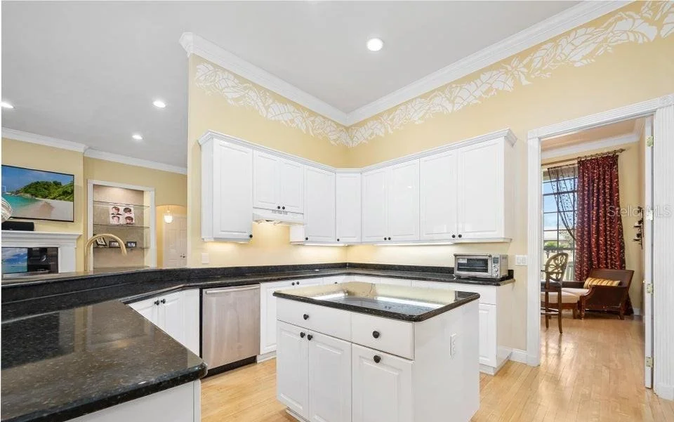 Photo of 6 BROADWATER DRIVE