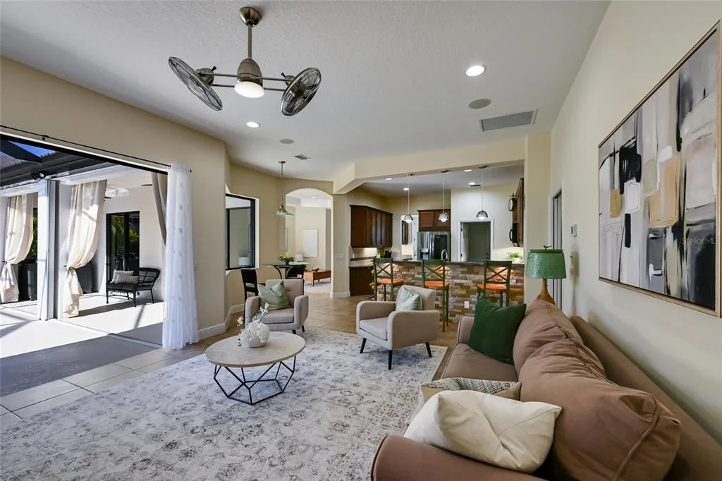 Photo of 525 MAST DRIVE