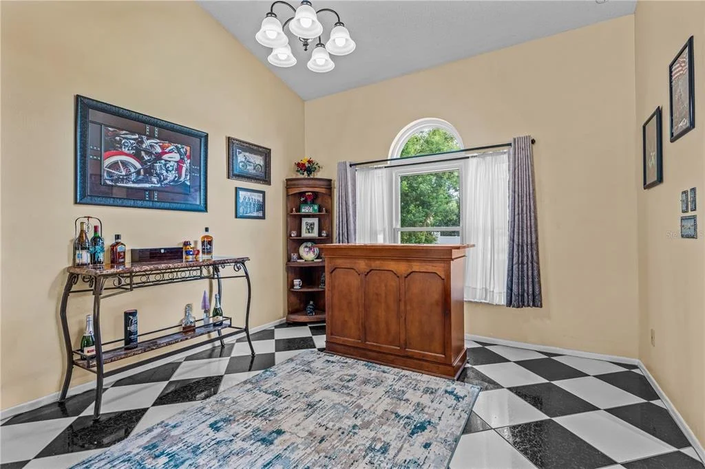 Photo of 460 CHAMPAGNE CIRCLE