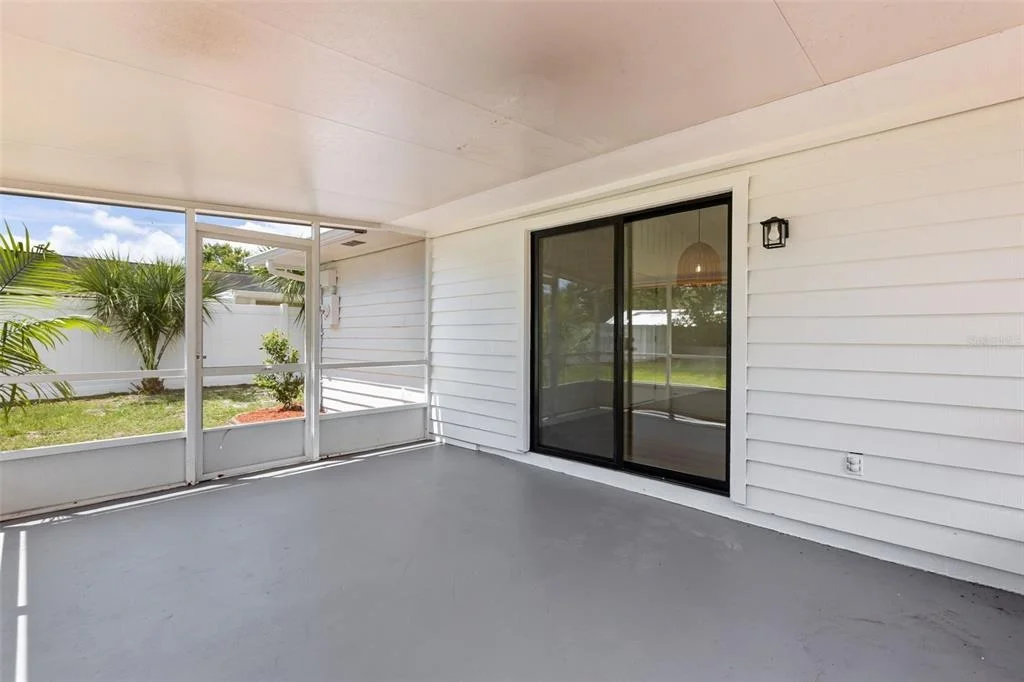 Photo of 2527 SABAL PALM DRIVE