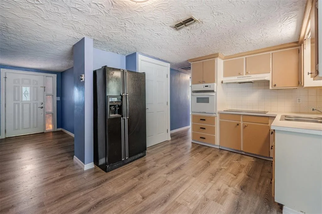 Photo of 5301 DAWN LANE