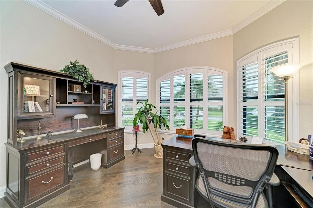 Photo of 5660 CLOVERLEAF RUN