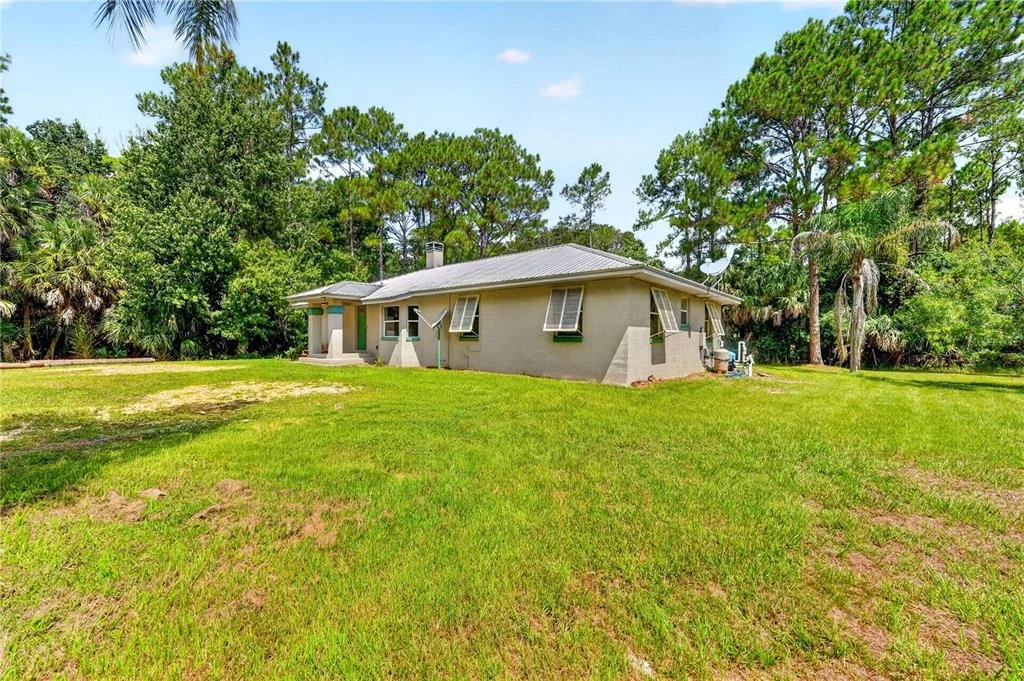 Photo of 590 COUNTY ROAD 325