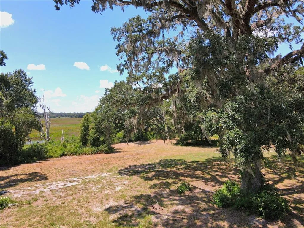 Photo of 1220 N US HIGHWAY 41