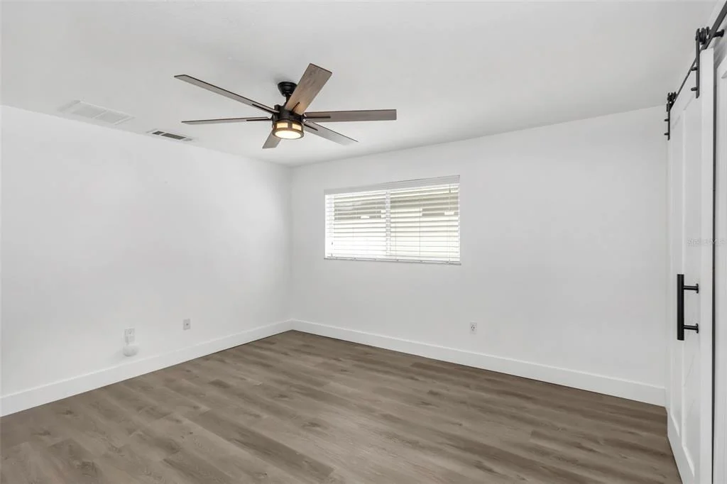 Photo of 1071 SUEMAR ROAD