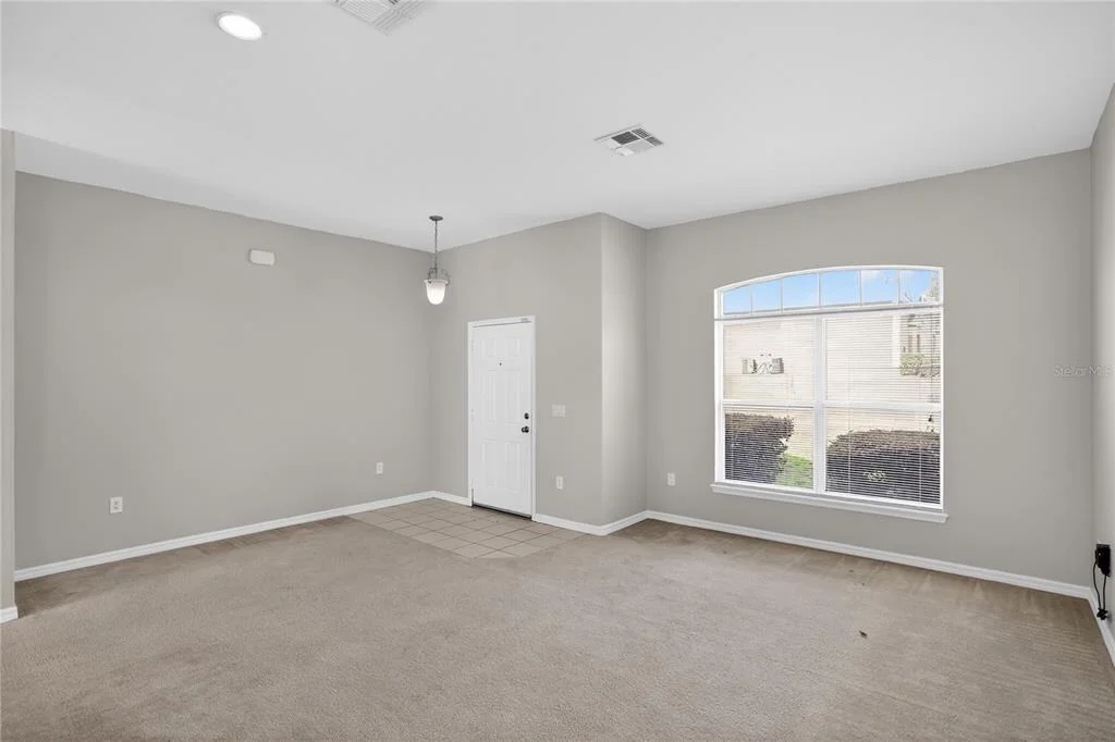 Photo of 722 CADIZ LOOP