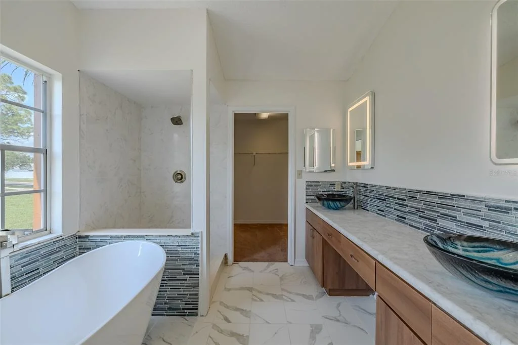 Photo of 1409 HOLLEMAN