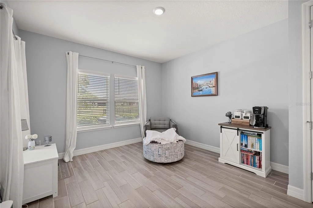 Photo of 4227 SE 11TH AVENUE