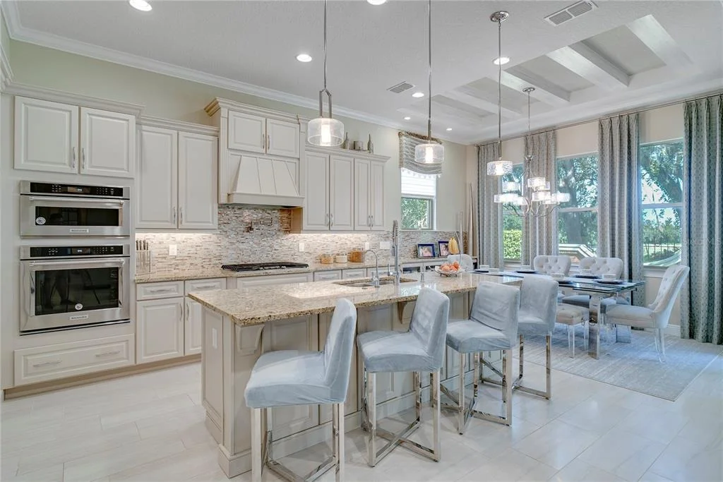 Photo of 617 CANOPY ESTATES DRIVE