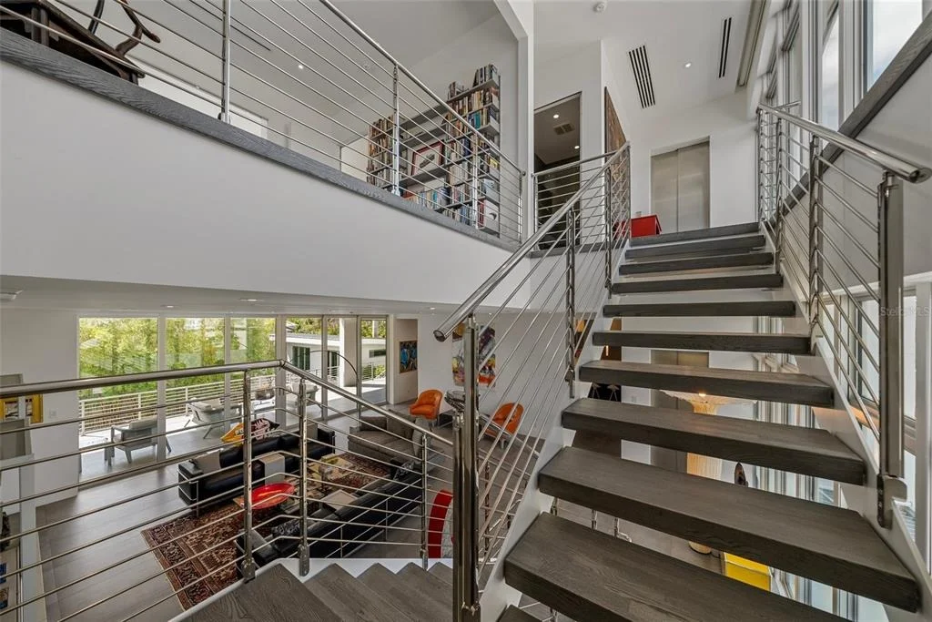 Photo of 1365 HARBOR DRIVE