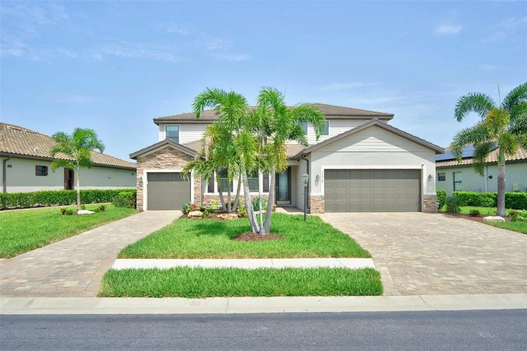 Photo of 17618 POLO TRAIL