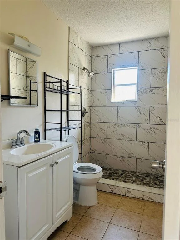 Photo of 2107 VINCENT ROAD