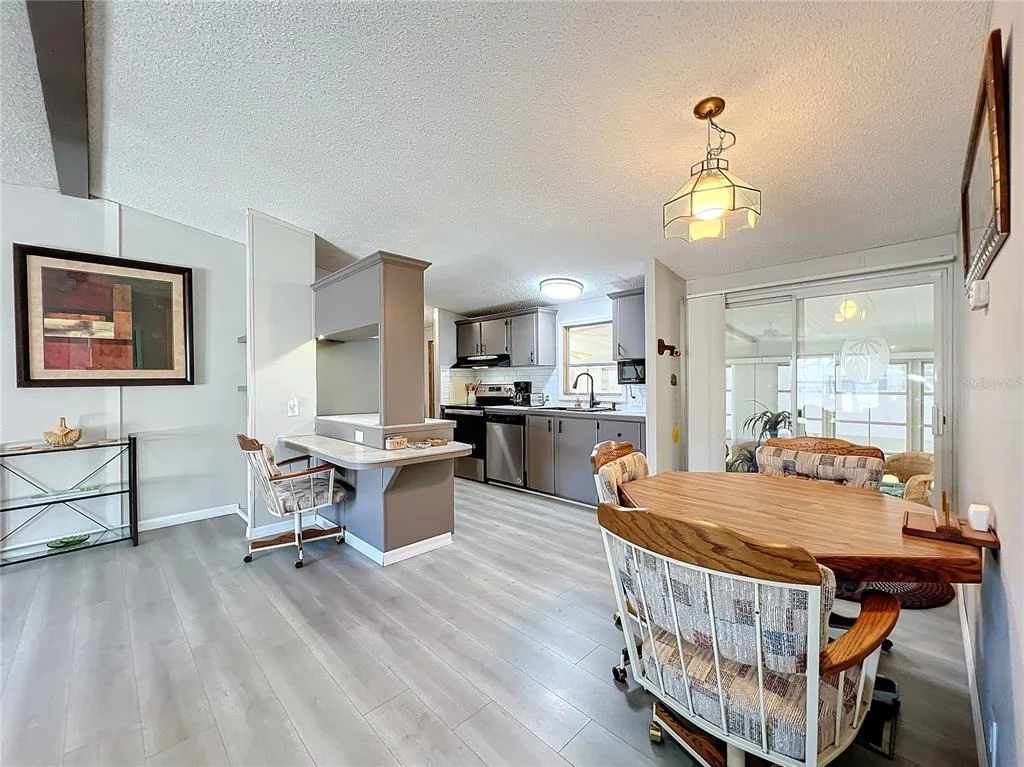 Photo of 13426 PALM DRIVE
