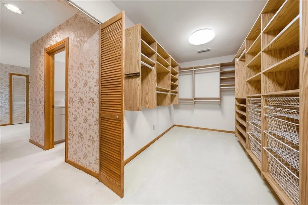 Photo of 220 HARBOR VIEW LANE