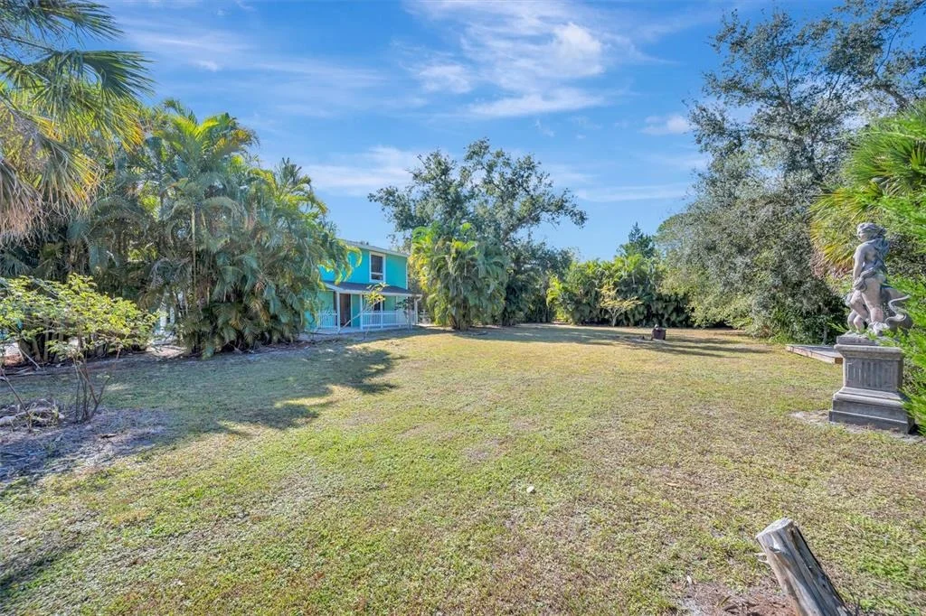 Photo of 403 LONGBOW TRAIL