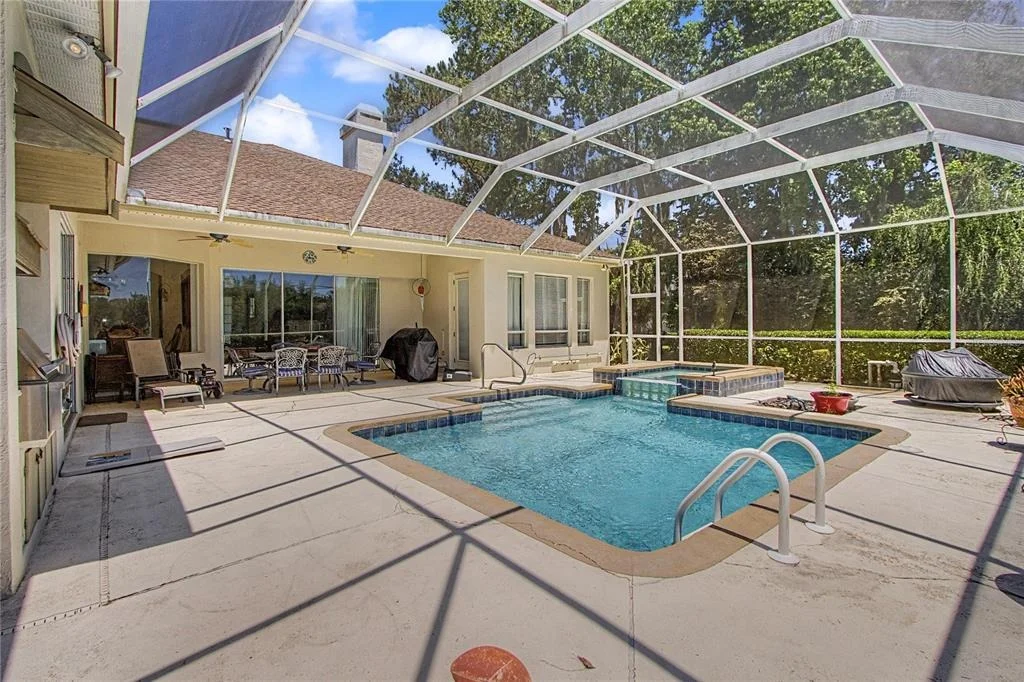 Photo of 2114 SE 25TH LOOP