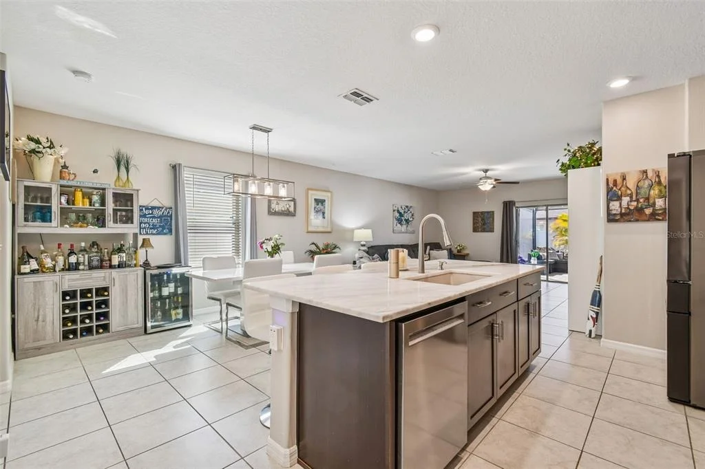 Photo of 984 OLIVE CONCH STREET
