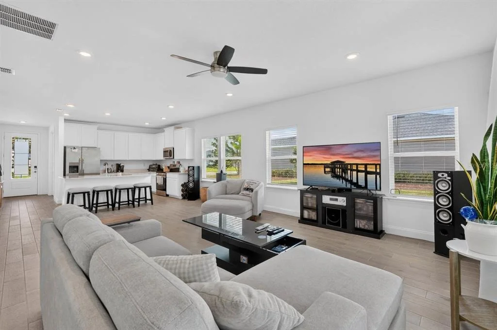 Photo of 2173 RAGLAN CIRCLE