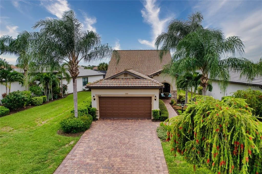 Photo of 17044 KENTON TERRACE