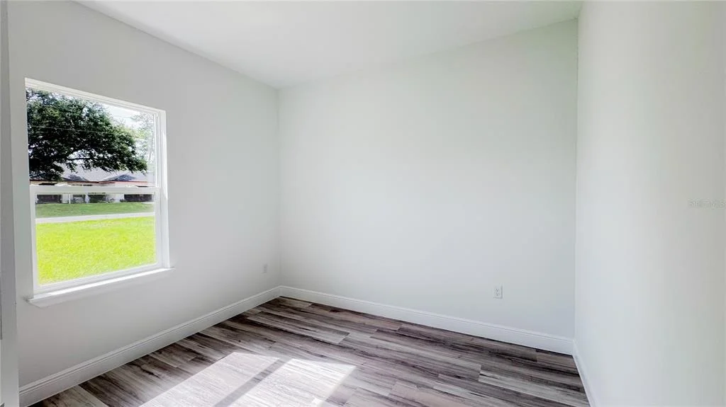 Photo of 15625 SW 37TH CIRCLE