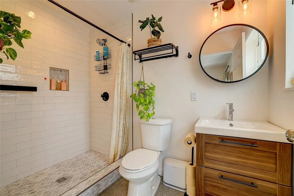 Photo of 2121 PALM TERRACE