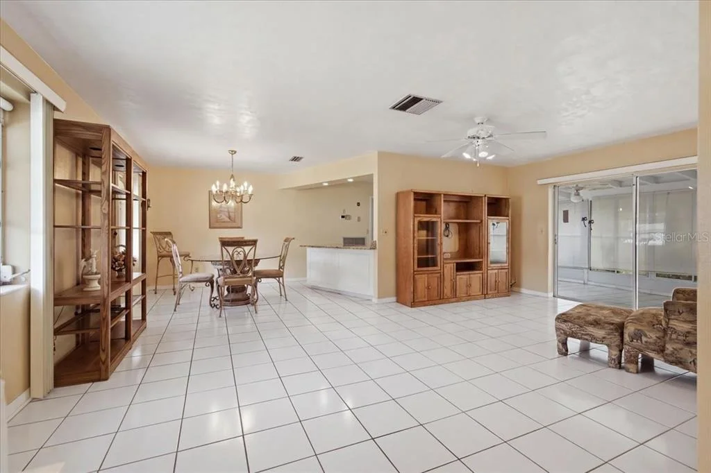 Photo of 7222 HOLIDAY DRIVE