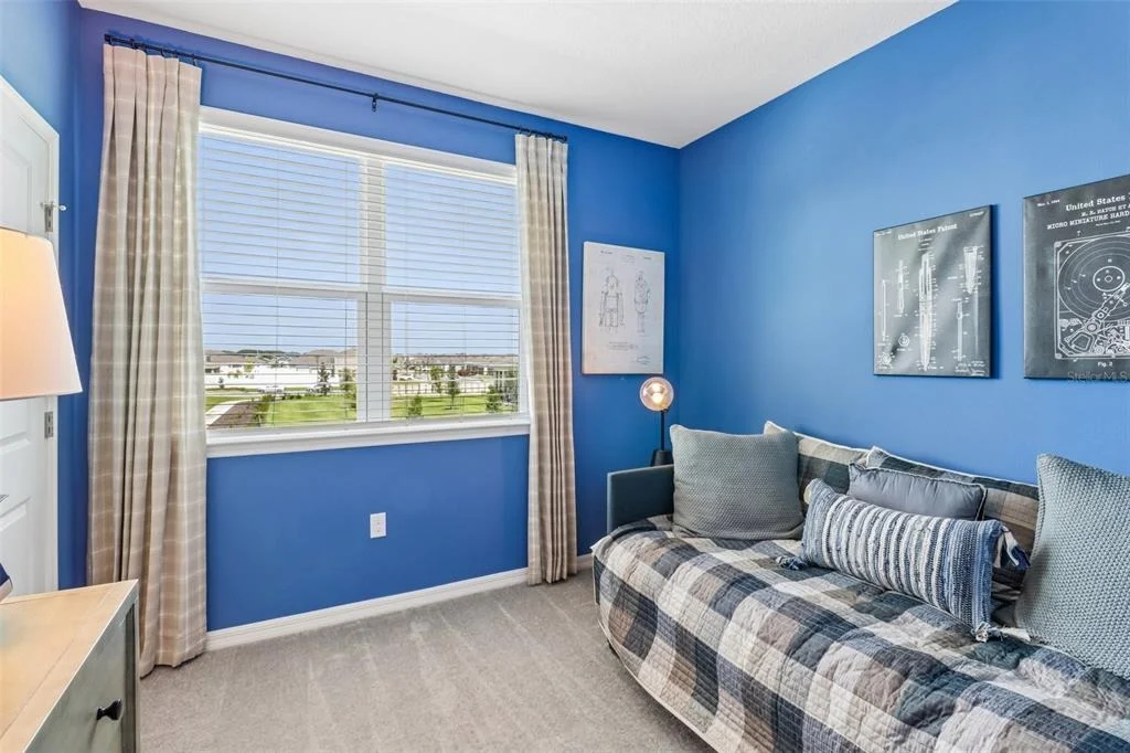 Photo of 1845 HORSETAIL DRIVE