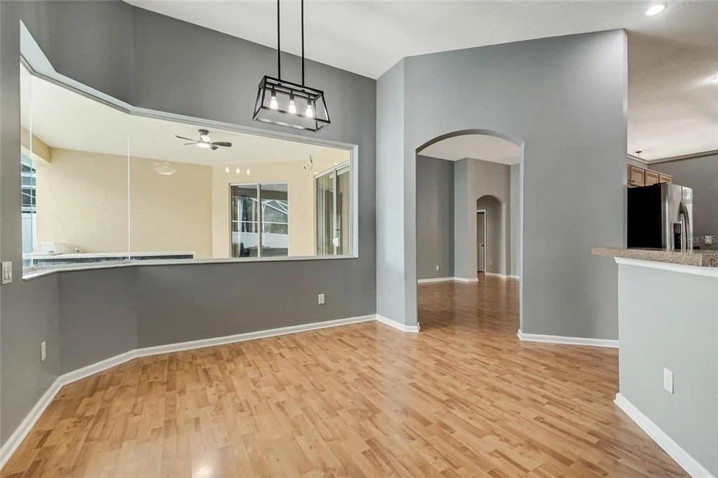 Photo of 116 OAK GROVE CIRCLE