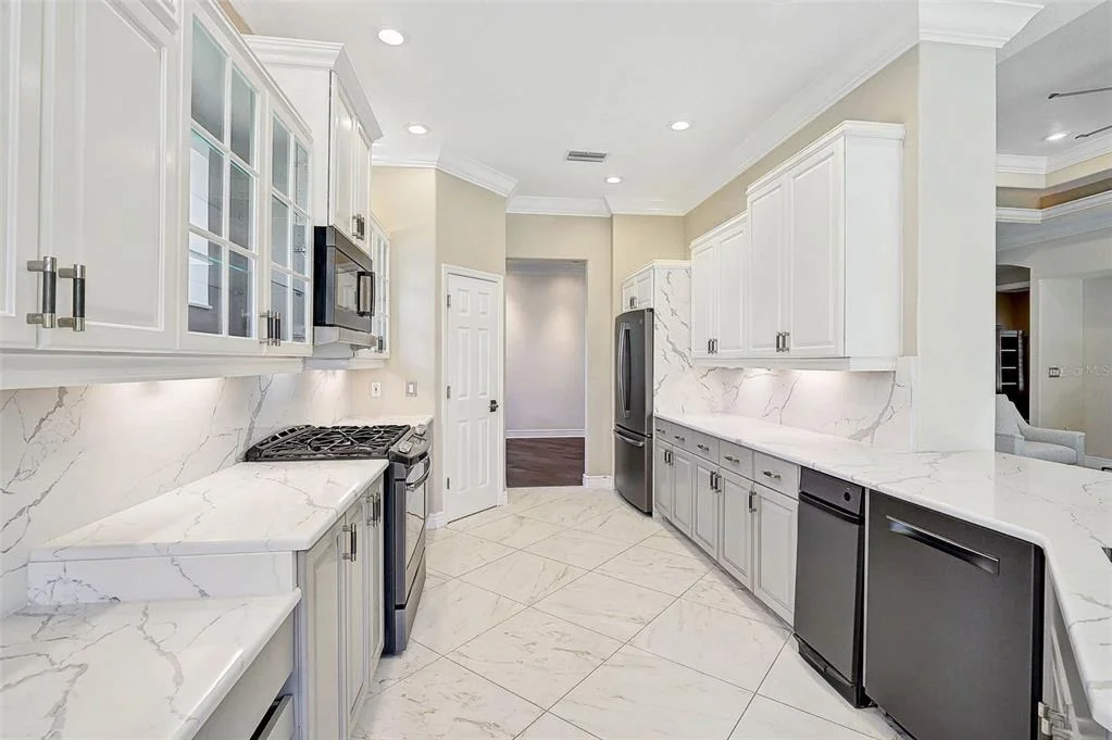 Photo of 13 BAYHEAD LANE
