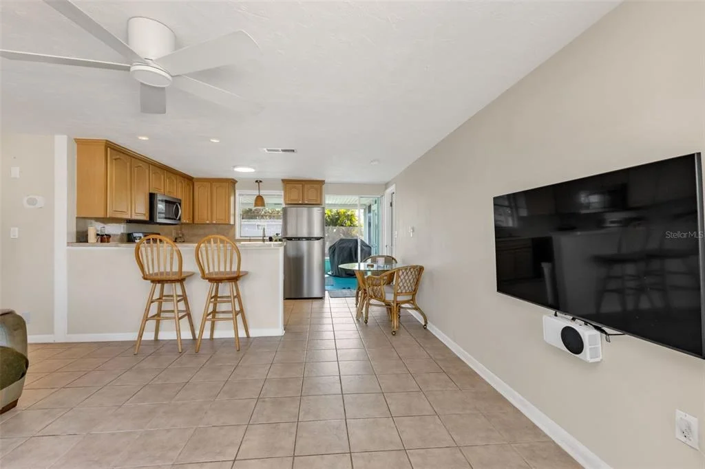 Photo of 960 DARWIN ROAD