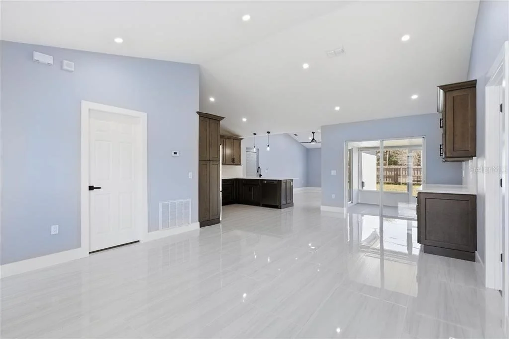 Photo of 32 EMERSON DRIVE