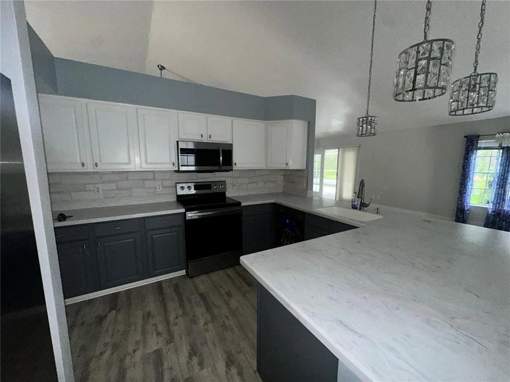 Photo of 4242 LEAFWAY CIRCLE
