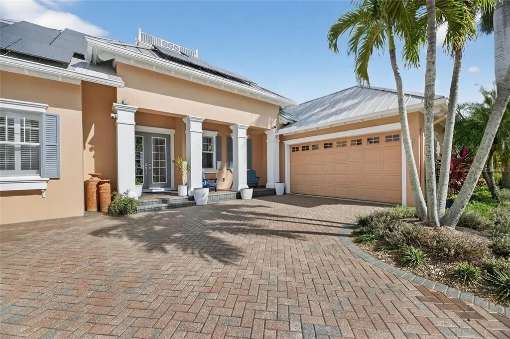 Photo of 719 ISLEBAY DRIVE