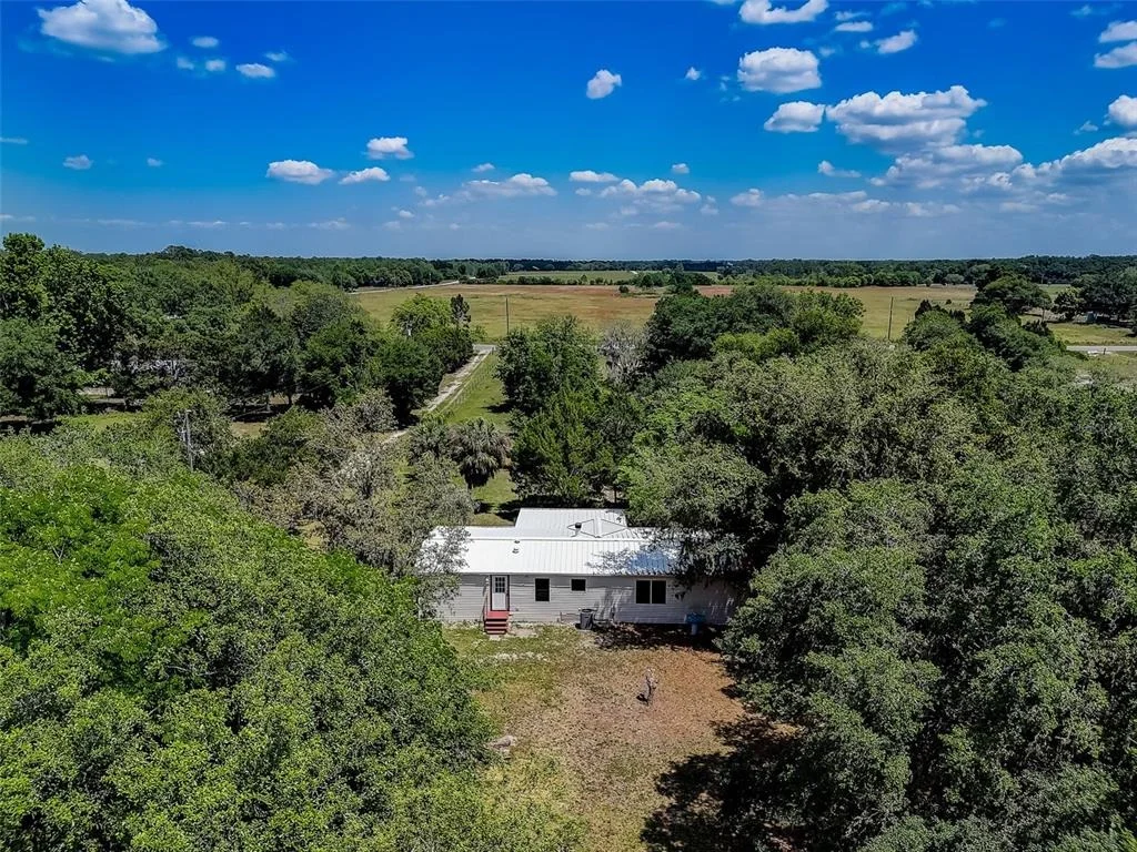 Photo of 7119 STATE ROAD 33