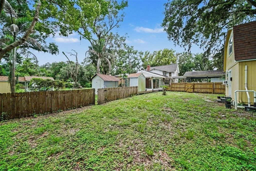 Photo of 1509 W WINDHORST ROAD