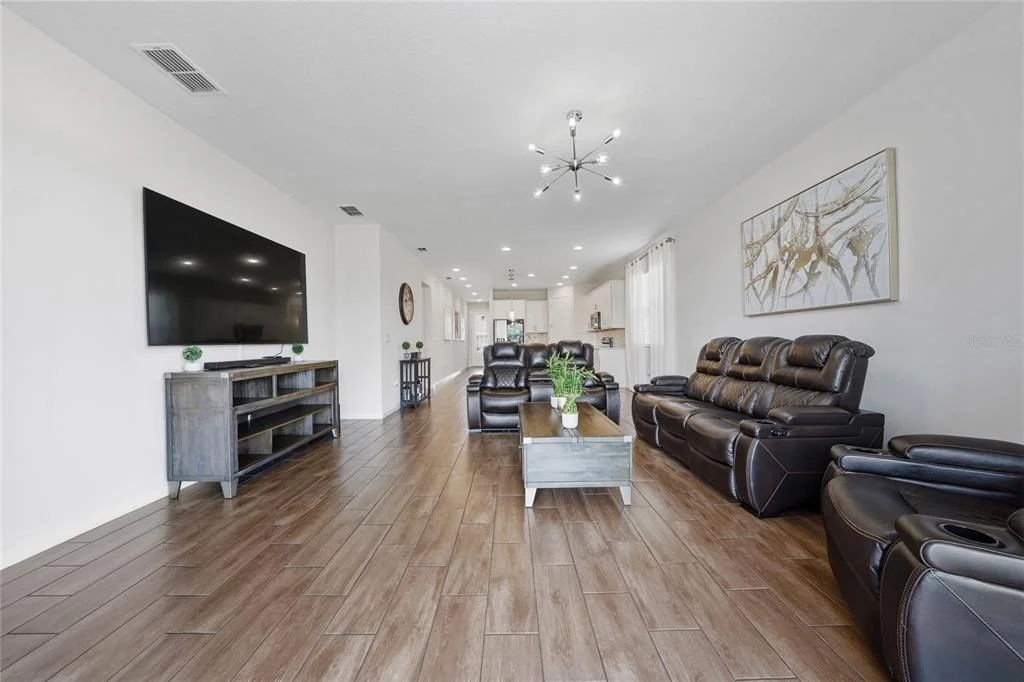 Photo of 5610 WESTERN SUN DRIVE